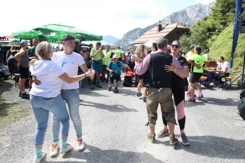 20. EU ples prelaz stari Ljubelj mejni prehod Slovenija Avstrija organizator občina Tržič in mestna občina Borovlje blagoslov zvonec zvon miru odkritje projekt Green belt / Foto: Gorazd Kavčič