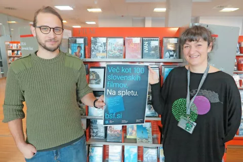 Lev Predan Kowarski in Nina Svetelj vabita k spletnemu ogledu slovenskih filmov. / Foto: 