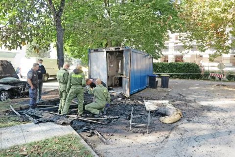 Policisti o dogodku še zbirajo obvestila in preverjajo okoliščine. / Foto: 