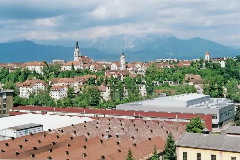 Kranj je edina občina, ki ima na Gorenjskem status mestne občine. / Foto: Gorazd Kavčič, Fototeka Gorenjskega muzeja / Foto: 