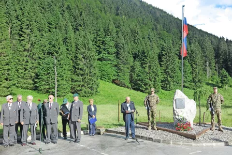 Slavnostni govornik je bil Jaša Jelinčič iz Podkorena. / Foto: 