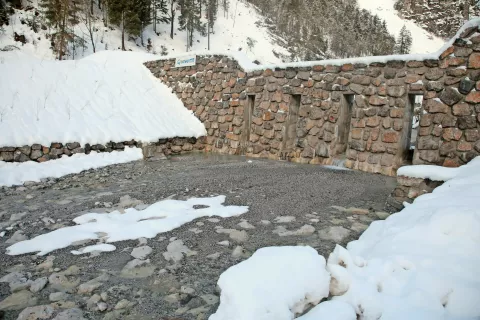 Ena ključnih investicij za zagotavljanje varnosti je bila lani zgrajena zaplavna pregrada na vodotoku Belca, ki jo je izpeljala država ob pomoči Občine Kranjska Gora. / Foto: Gorazd Kavčič / Foto: 