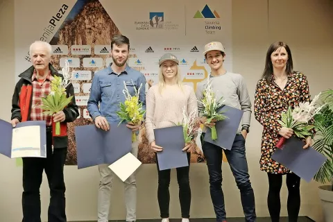 Prejemniki najvišjih priznanj za minulo leto so: Anton Sazonov - Tonač, Jernej Kruder, Janja Garnbret, Luka Kovačič in Maja Šuštar. / Foto: Oto Žan / Foto: 