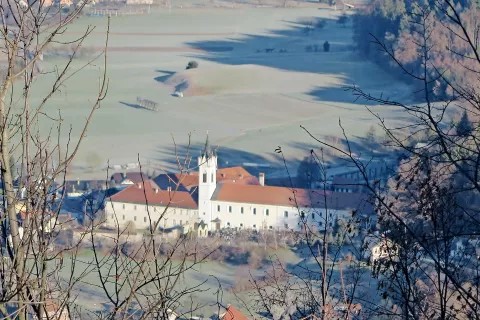 Samostan Mekinje še vedno nima strategije razvoja. / Foto: 