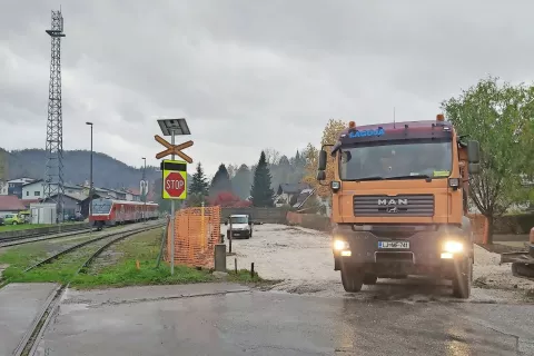 Parkirišče P+R ob Tunjiški cesti bo uporabnikom predvidoma na voljo že do konca leta. / Foto: 