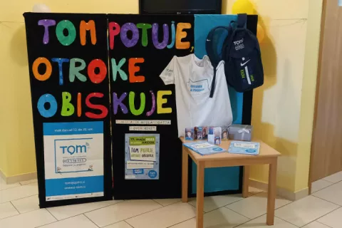 V slovenske šole se vrača akcija TOM potuje, otroke obiskuje. / Foto: Arhiv Zpms